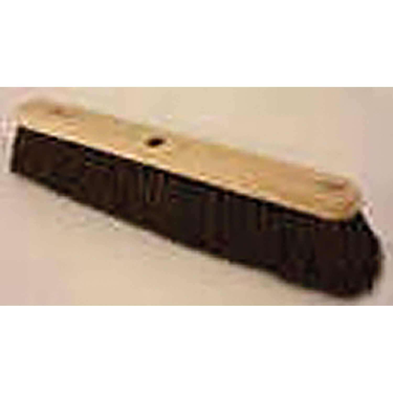 HILLBRUSH PLATFORM BROOM BAHIA MIX 24'' C/W HANDLE